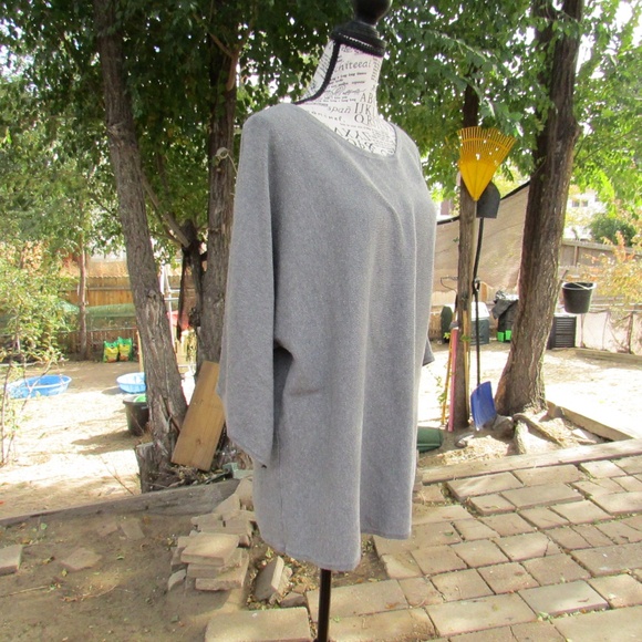 Greats Light Gray Crew Neck Sweater - Picture 3 of 4